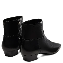 Stuart Weitzman Boots Black