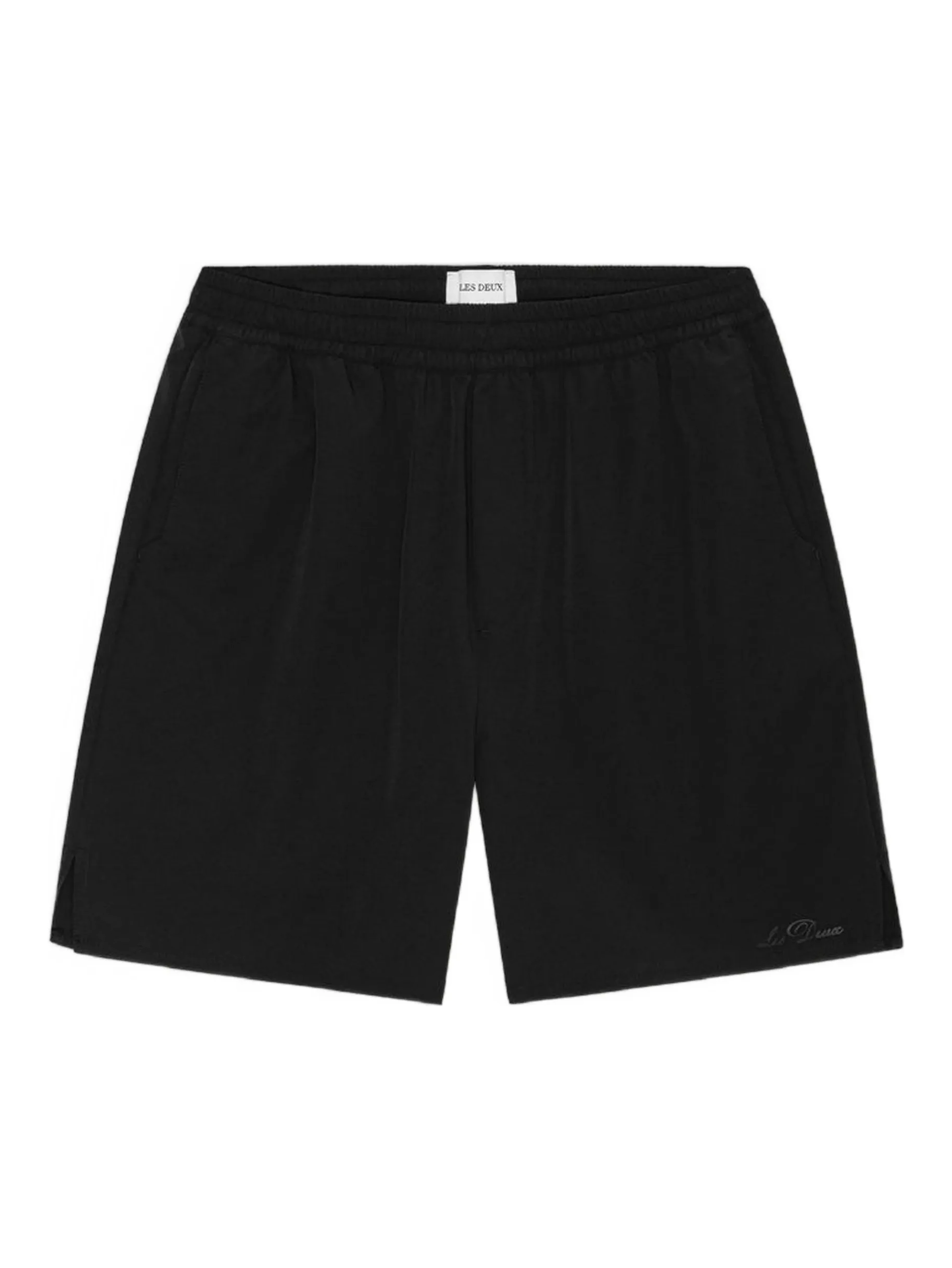 LES DEUX Shorts Black