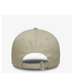 قبعات نيو إيرا