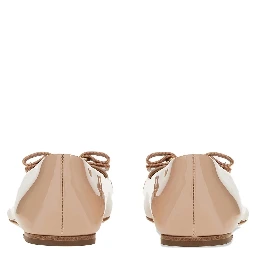 Ferragamo Flat shoes