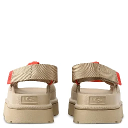 UGG Sneakers