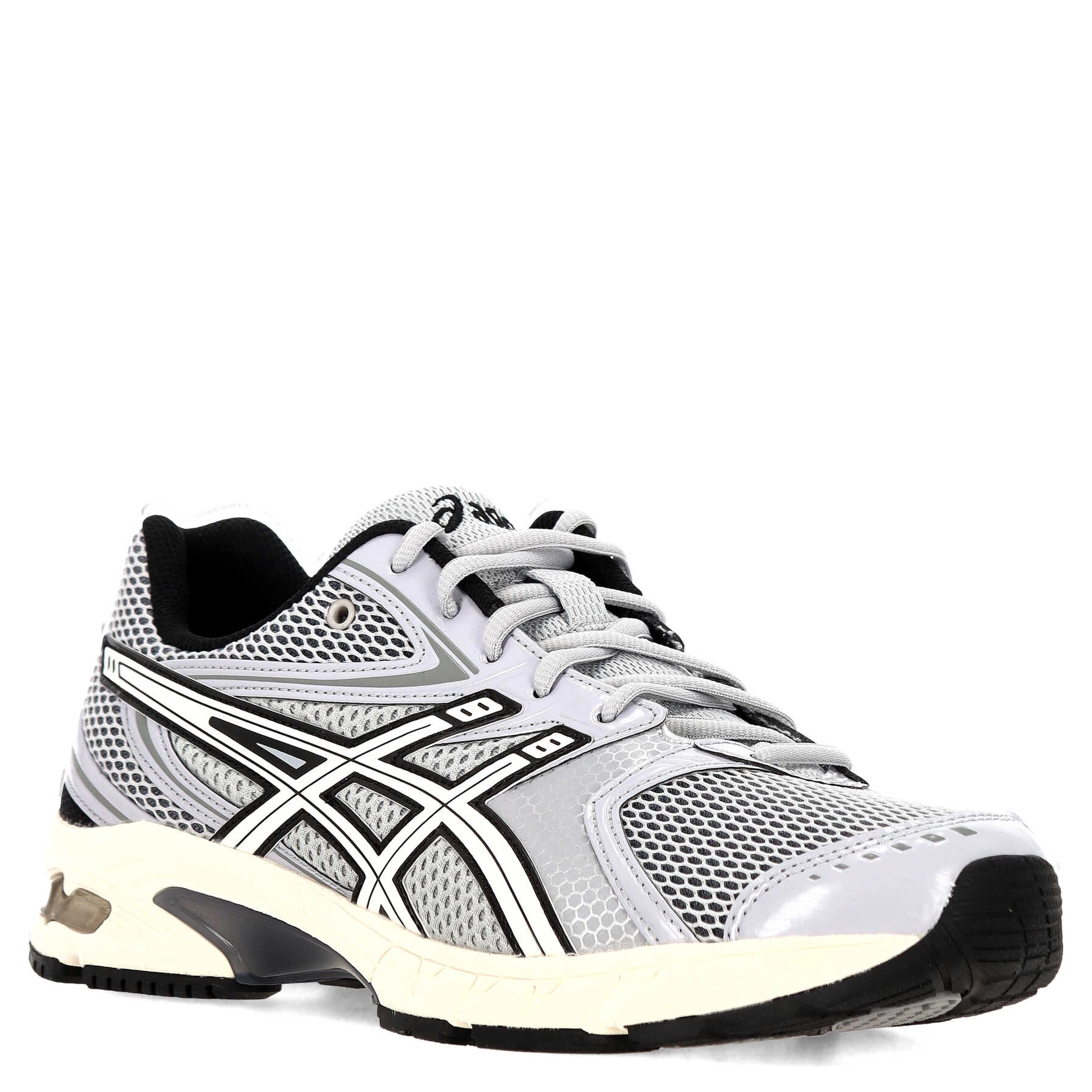 Asics Sneakers