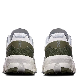 ON SNEAKER Sneakers