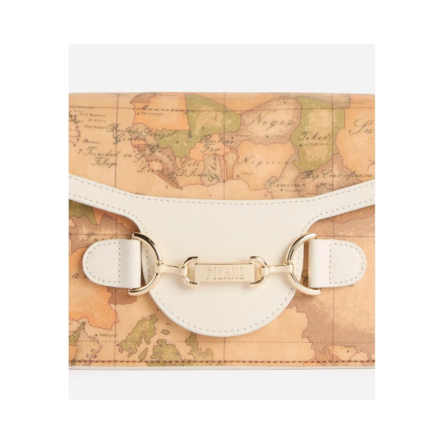 Alviero Martini Bags.. Ivory