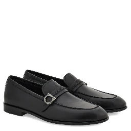 Ferragamo Flat shoes Black