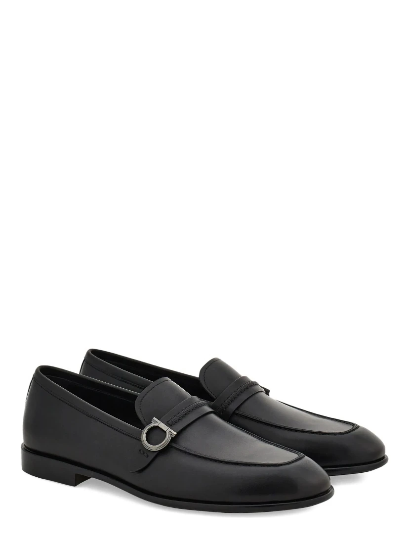Ferragamo Flat shoes Black