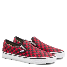 أحذية رياضية من تصميم VANS X VALENTINO
