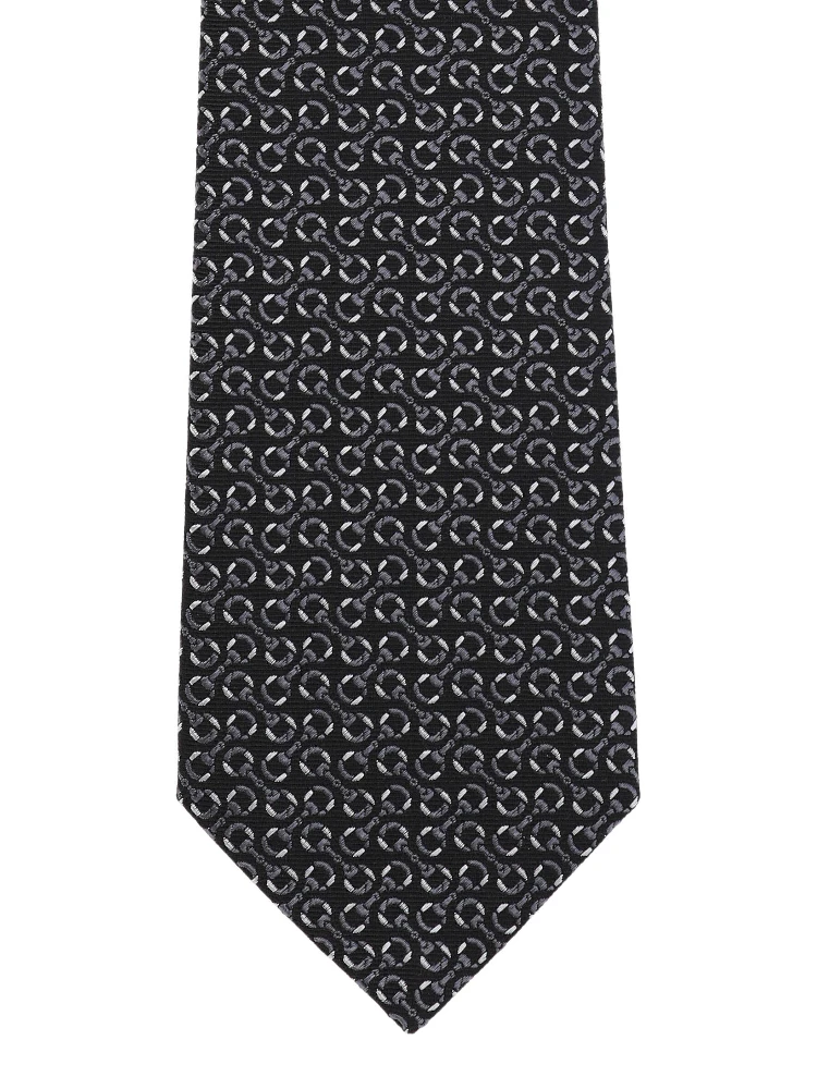 Gucci Scarfs Black alternative