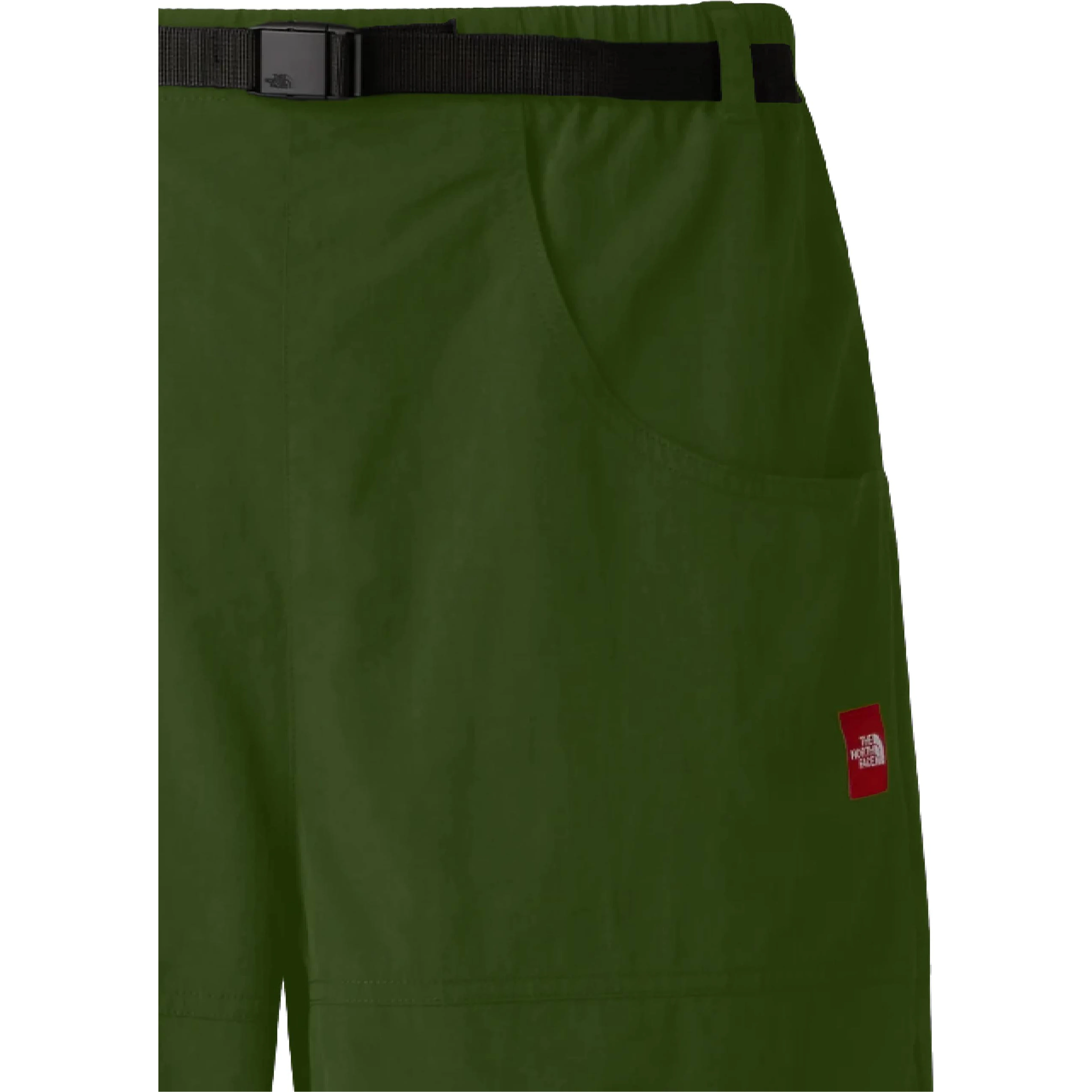 THE NORTH FACE Shorts