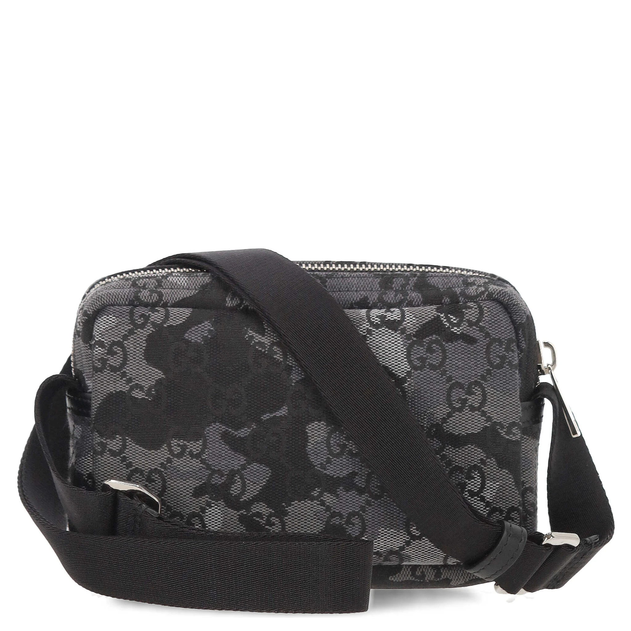 Gucci Bags.. Red