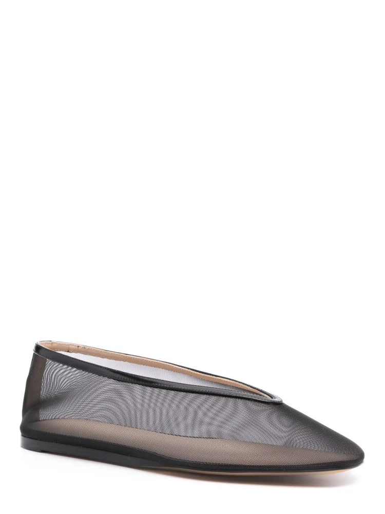LE MONDE BERYL Flat shoes Black alternative