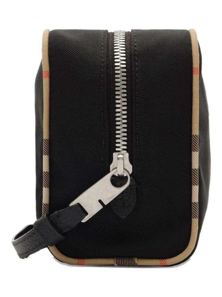 Burberry Bags.. Black alternative