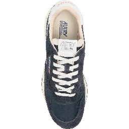 أحذية رياضية من أوتري