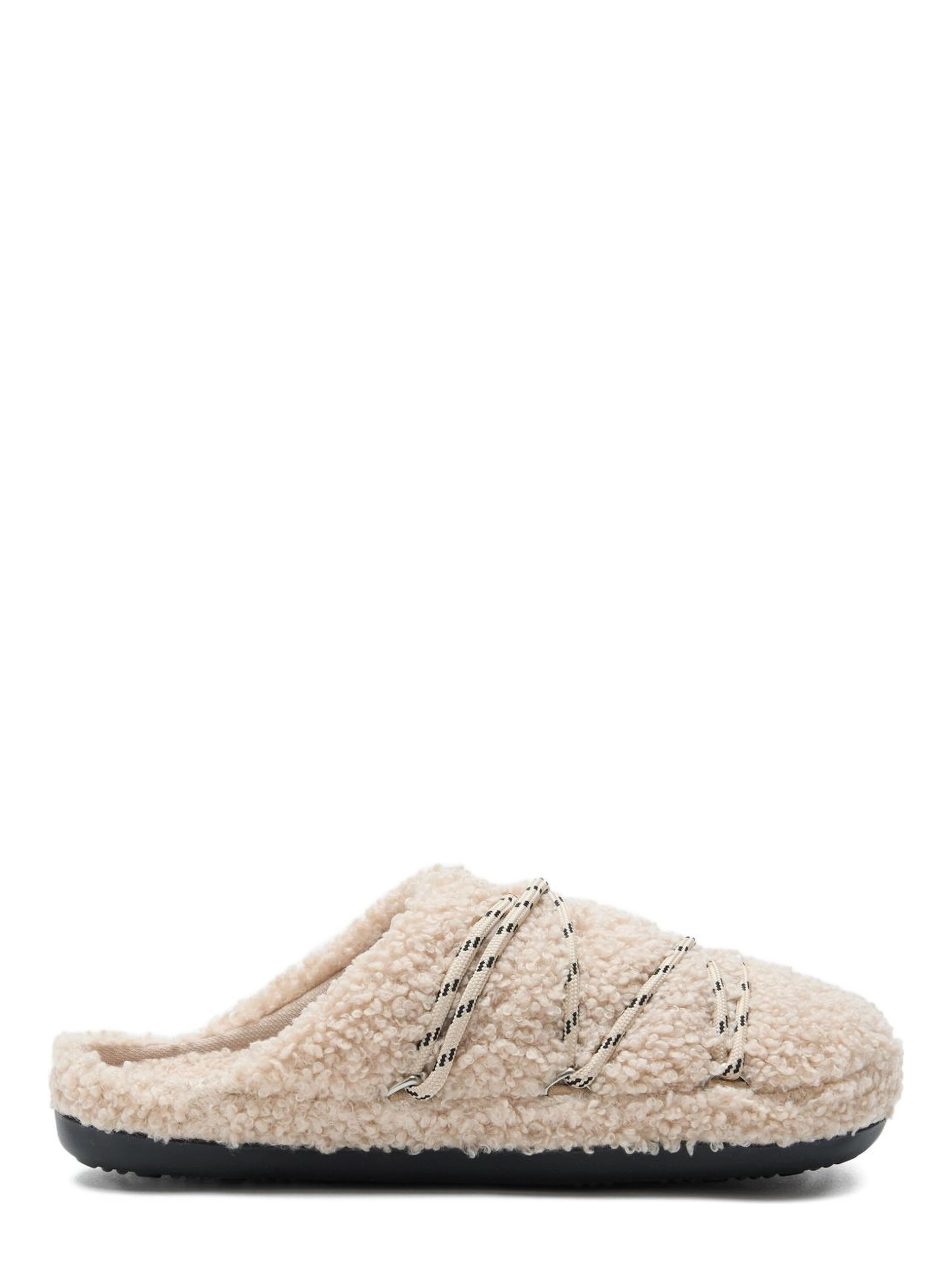 Moon Boot Flat shoes