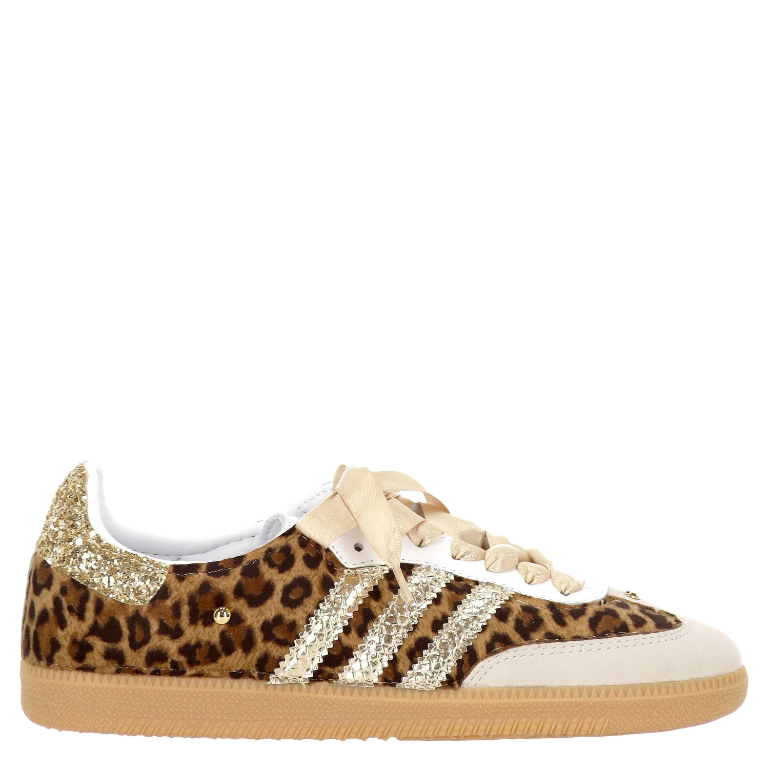 WEARART Sneakers