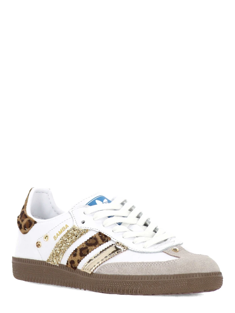WEARART Sneakers alternative
