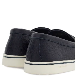 Ferragamo Flat shoes Blue