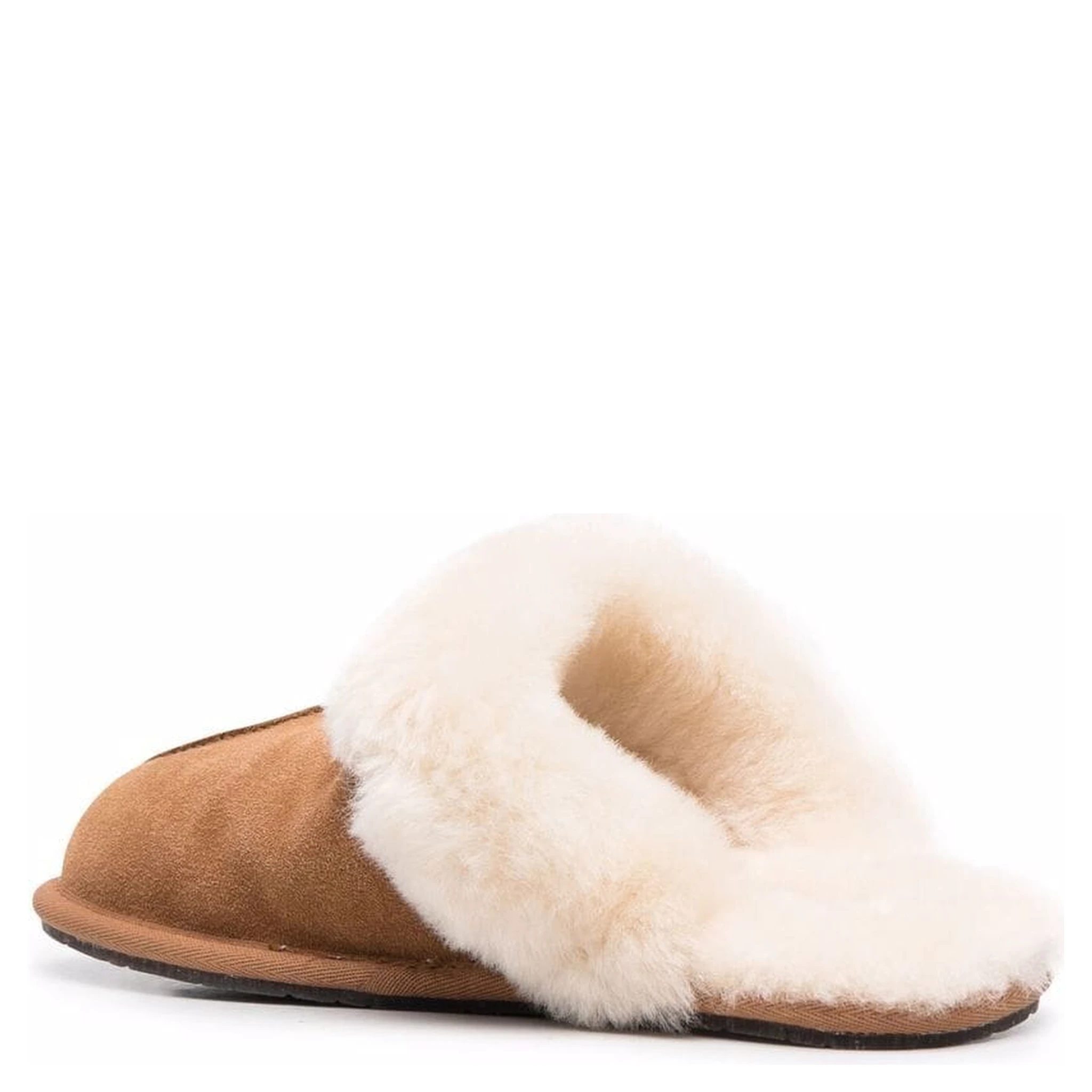UGG Flat shoes