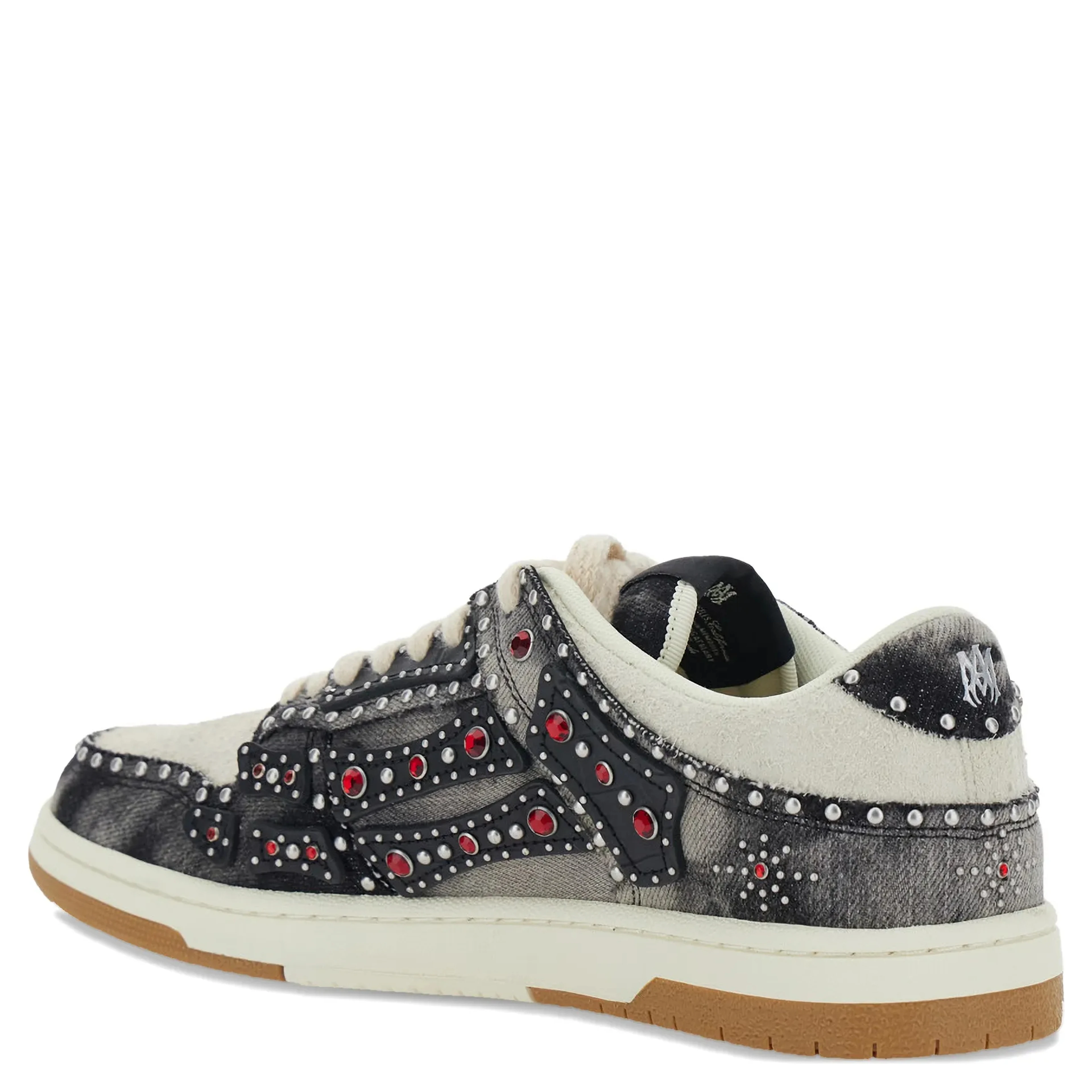 أحذية أميري الرياضية