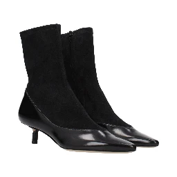 حذاء كاحل من الجلد الأسود