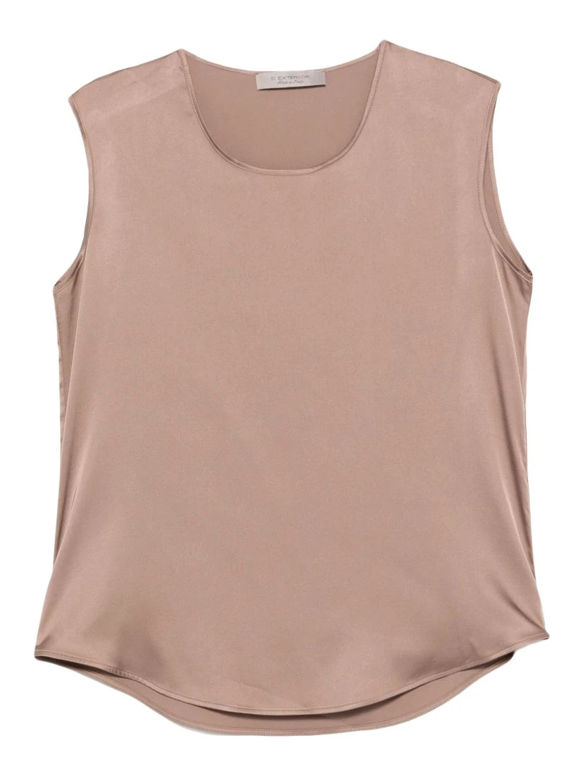 D EXTERIOR Top
