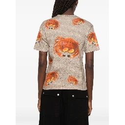 THE ARTISTYLIST T-shirts and Polos