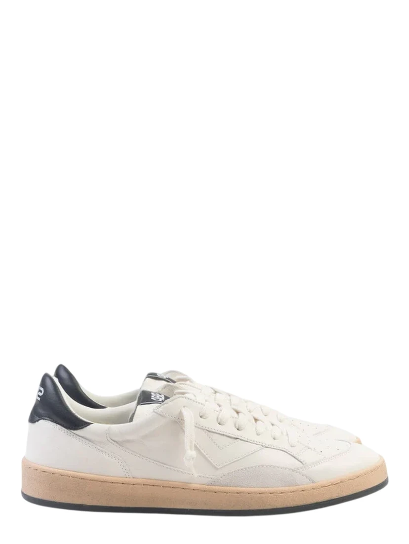 4B12 Sneakers White