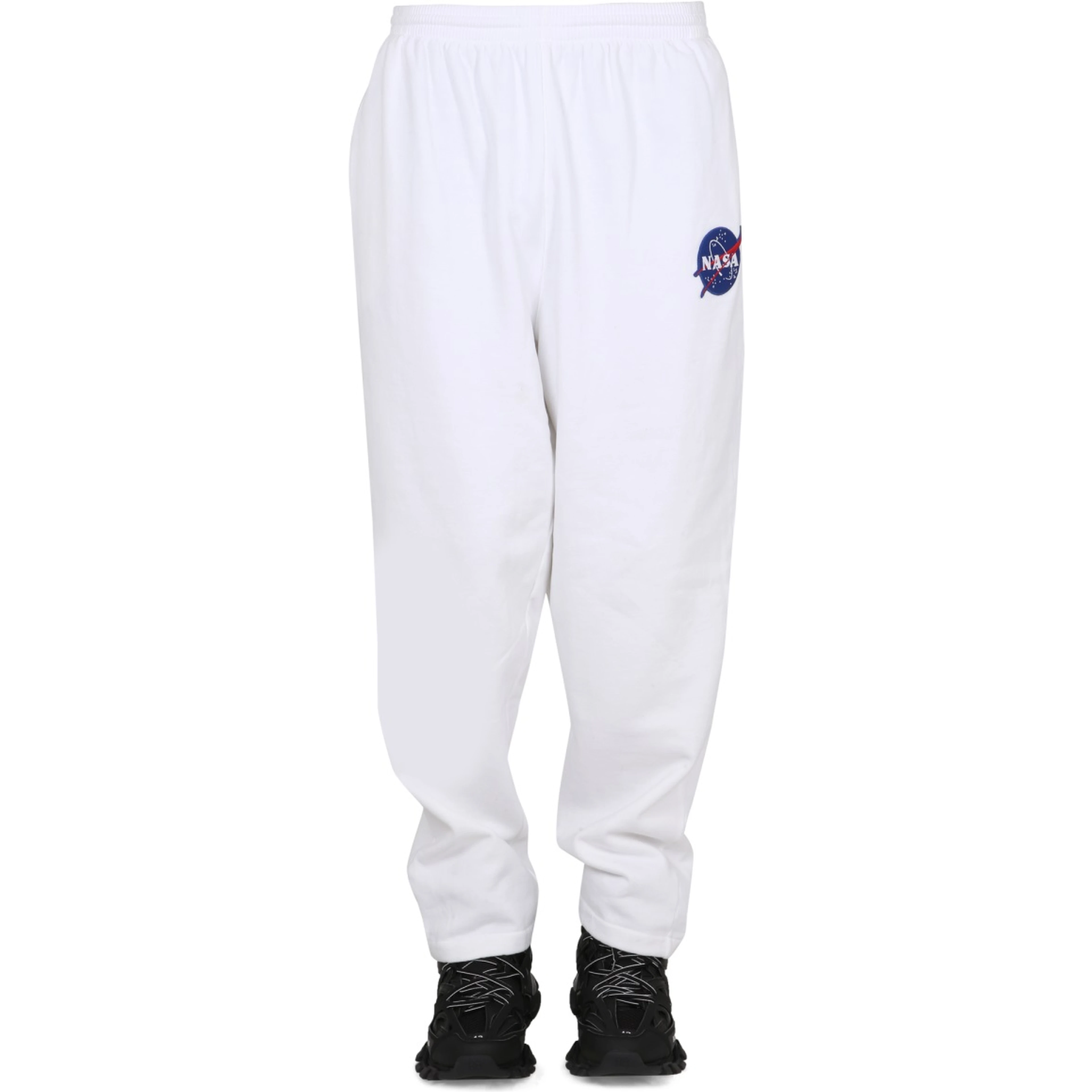 PANTALONE JOGGER CON PATCH
