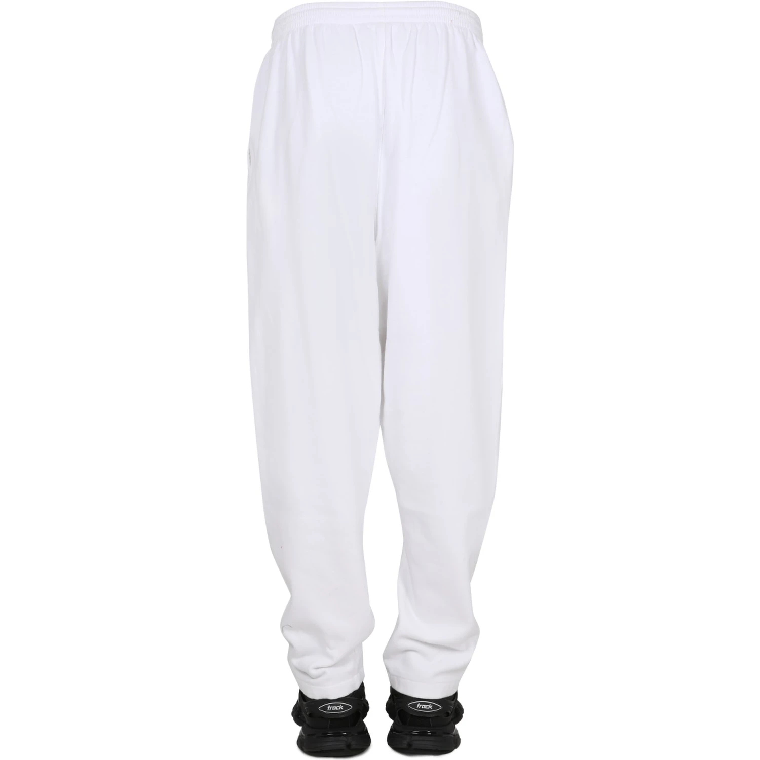 PANTALONE JOGGER CON PATCH