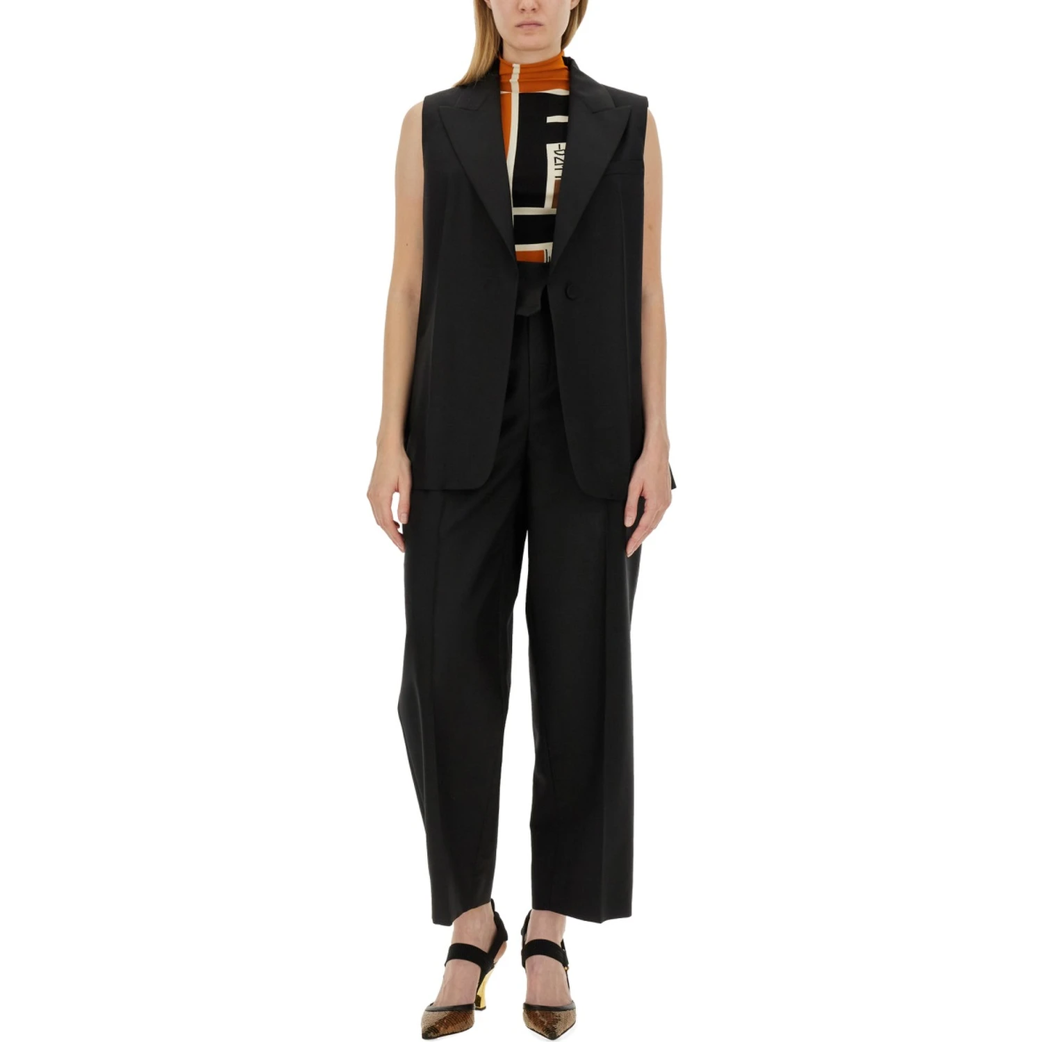 TAILORED VEST