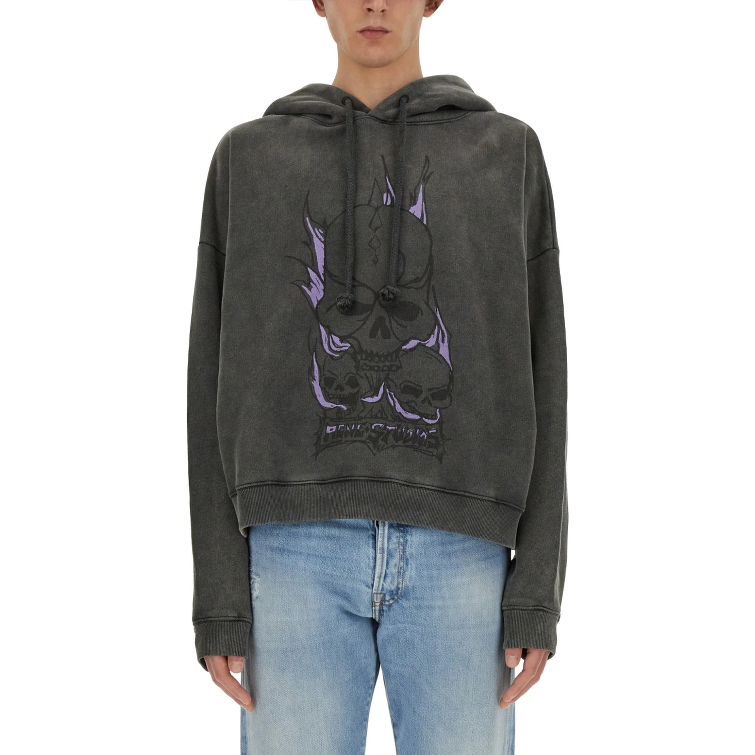 SKULL PRINT SWEATSHIRT