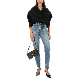 V-NECK SWEATSHIRT