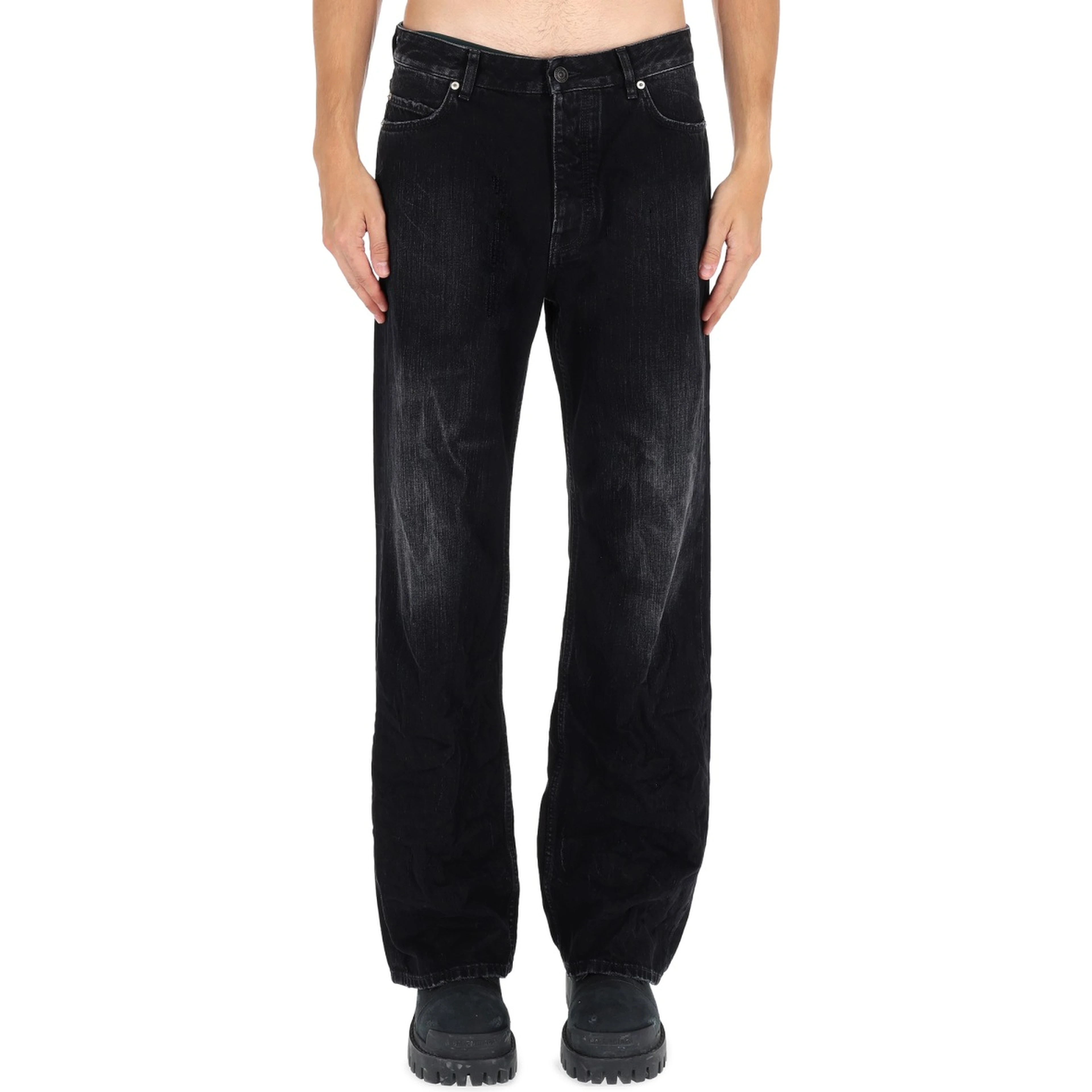 DECONSTRUCTED JEANS