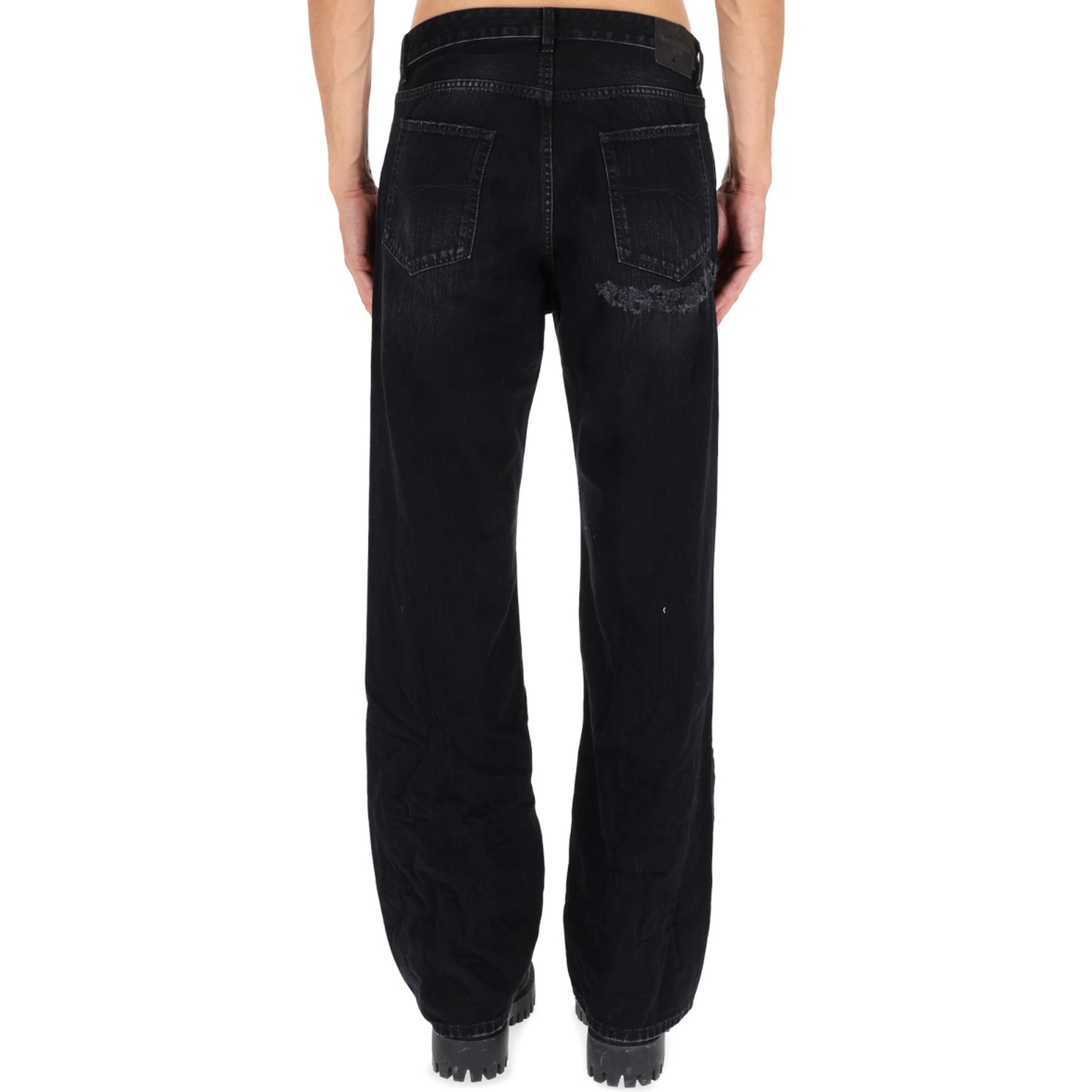 DECONSTRUCTED JEANS