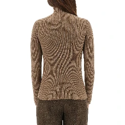 RIBBED TURTLENECK SWEATER