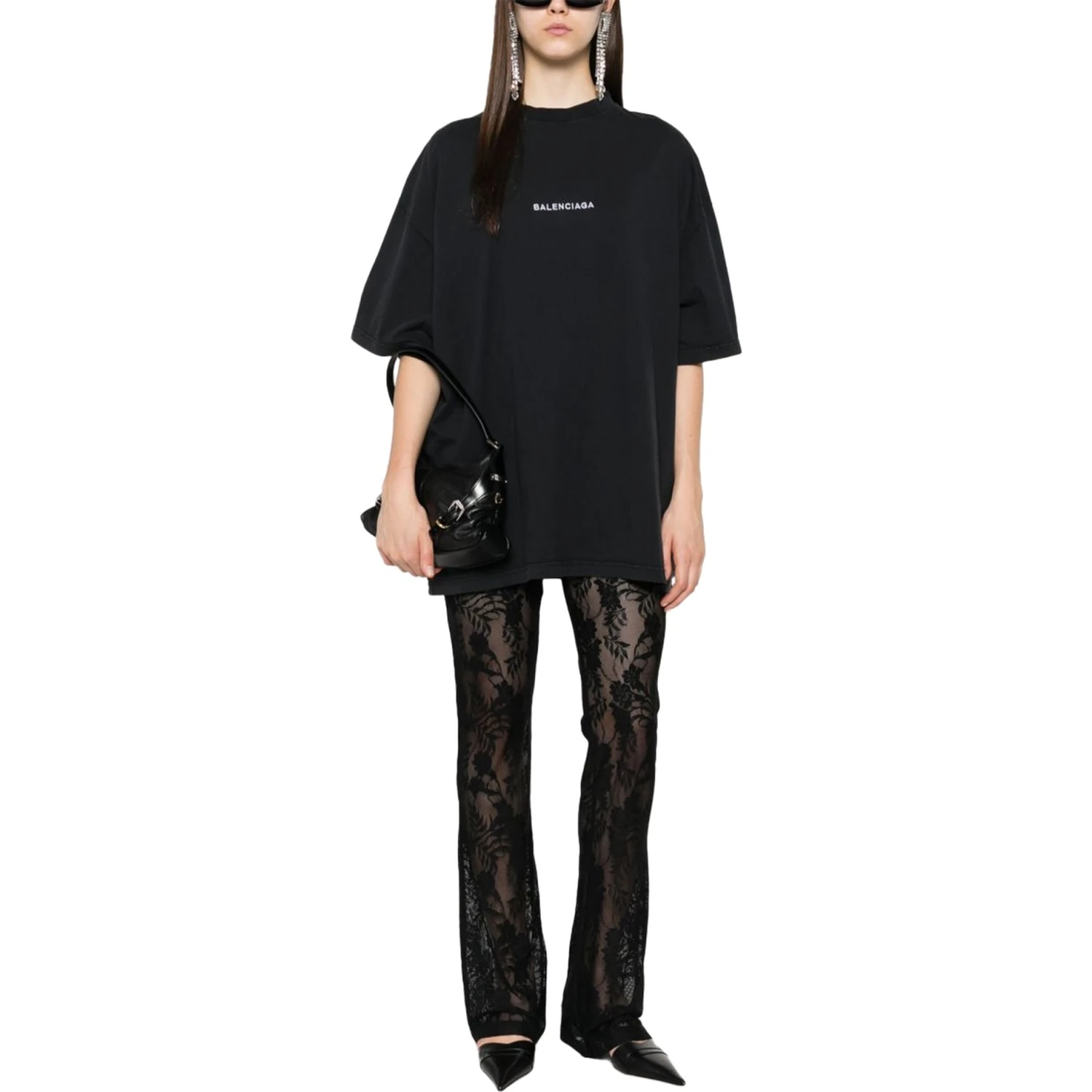 OVERSIZE FIT T-SHIRT