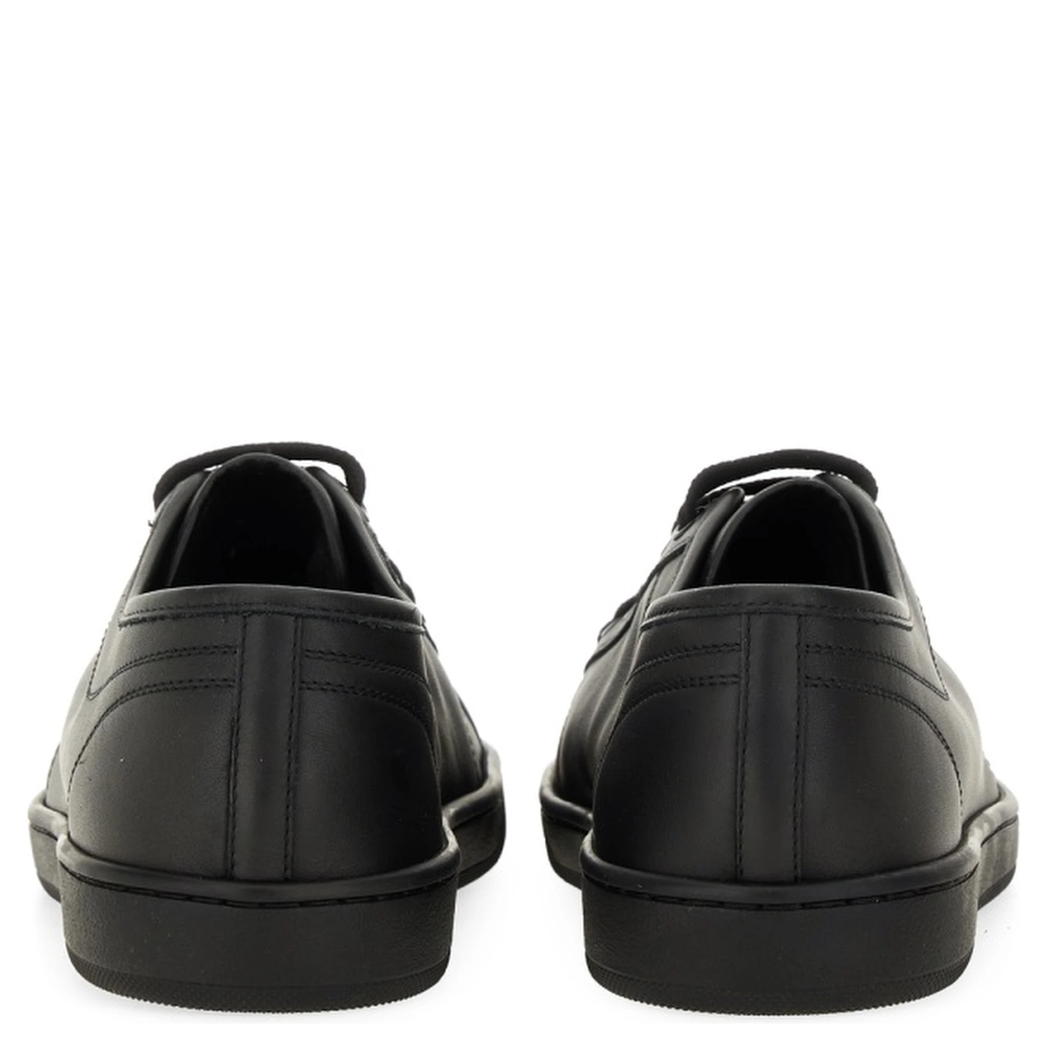 SMOOTH LEATHER "GYM" SNEAKER