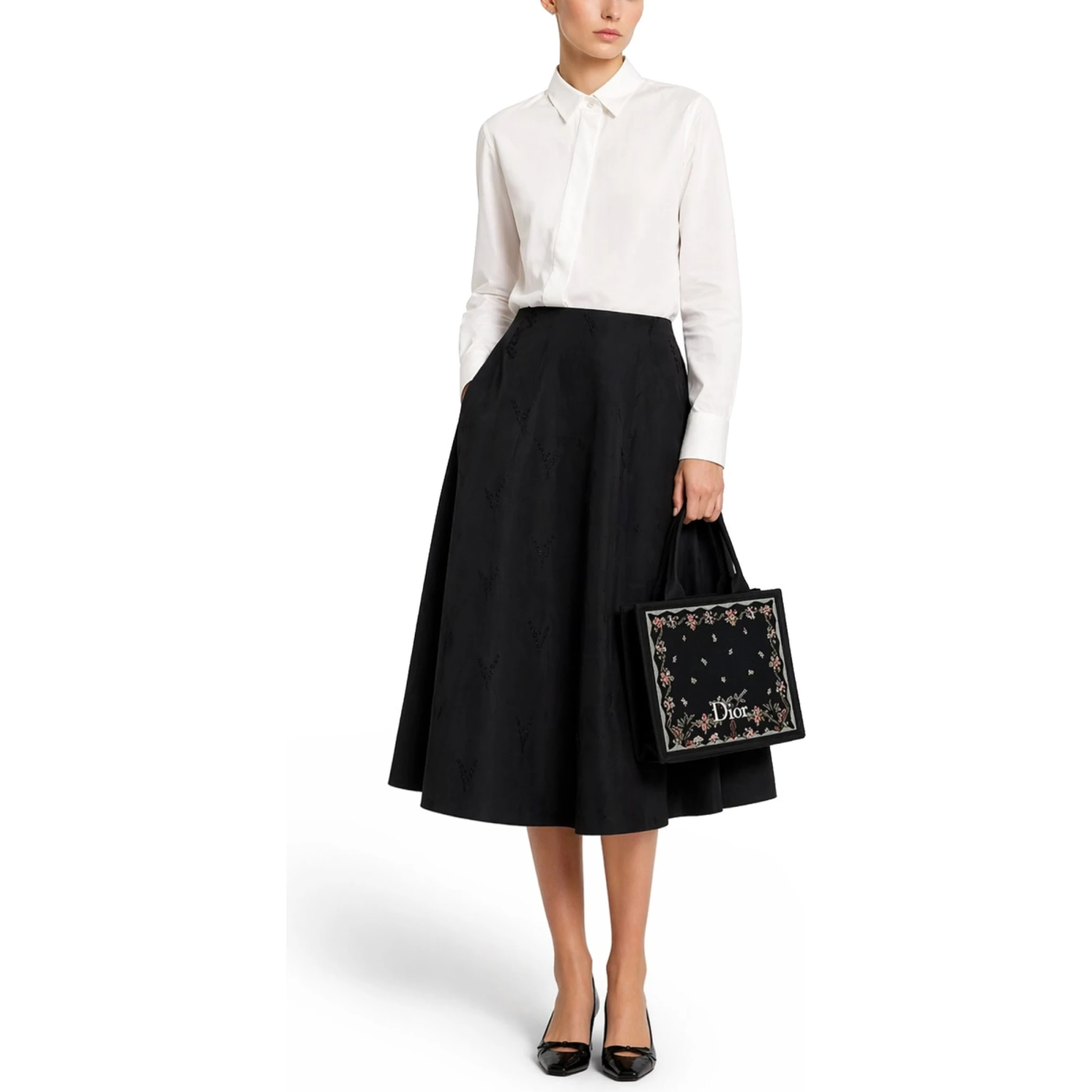 SHIRT WITH ASYMMETRICAL CLOSURE