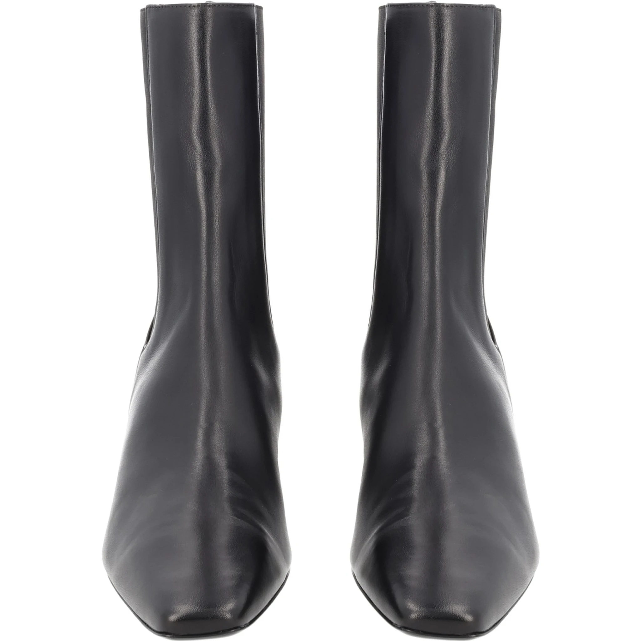 HEELED BOOT