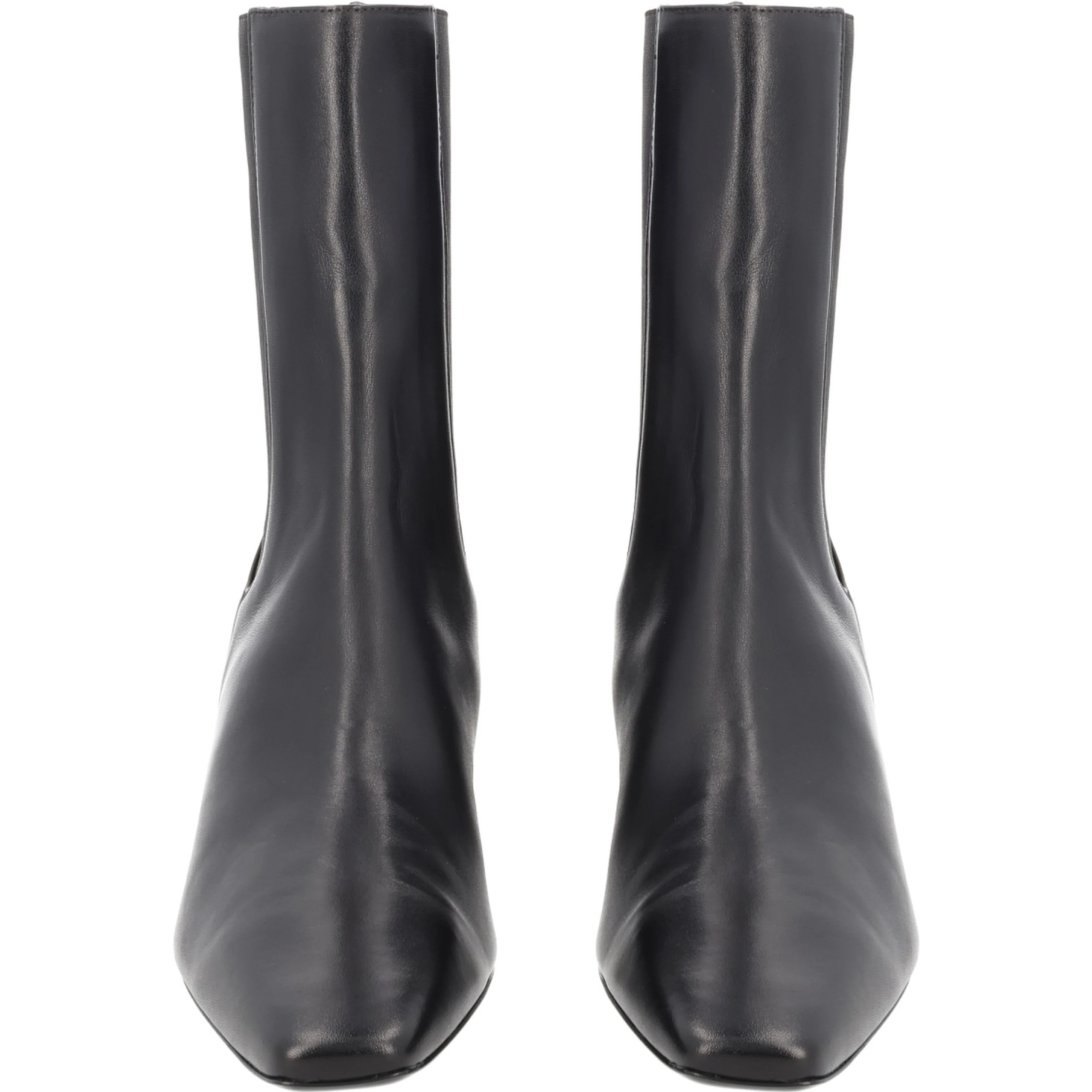 HEELED BOOT