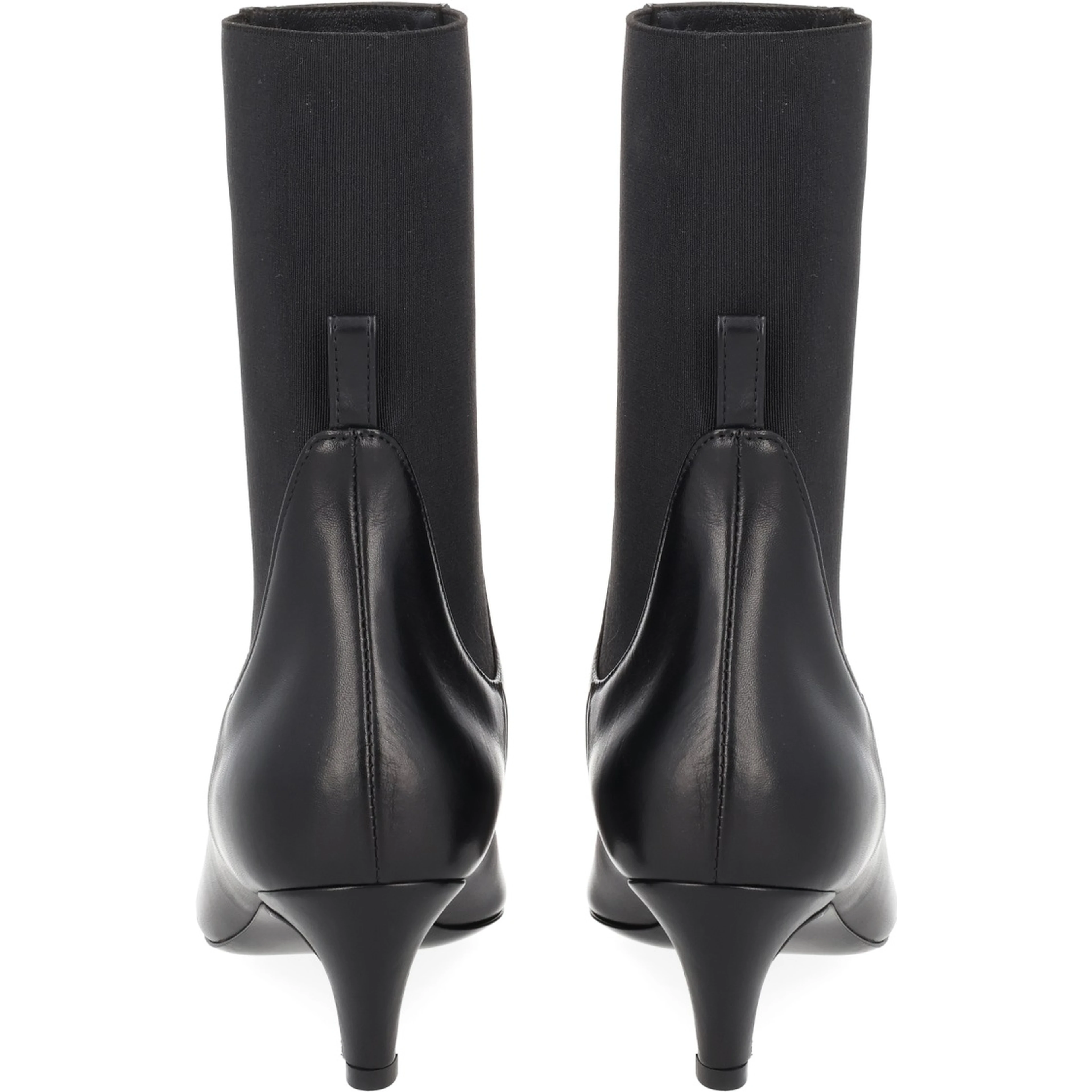HEELED BOOT