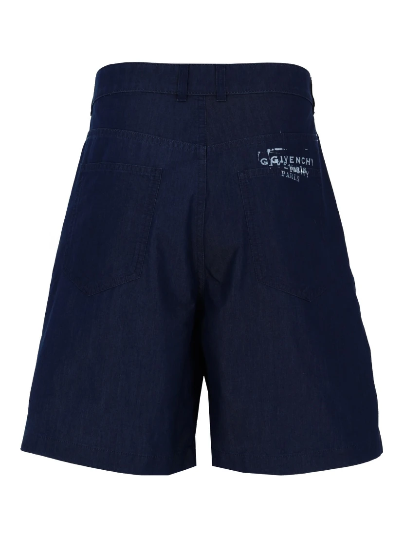 SHORTS CON LOGO
