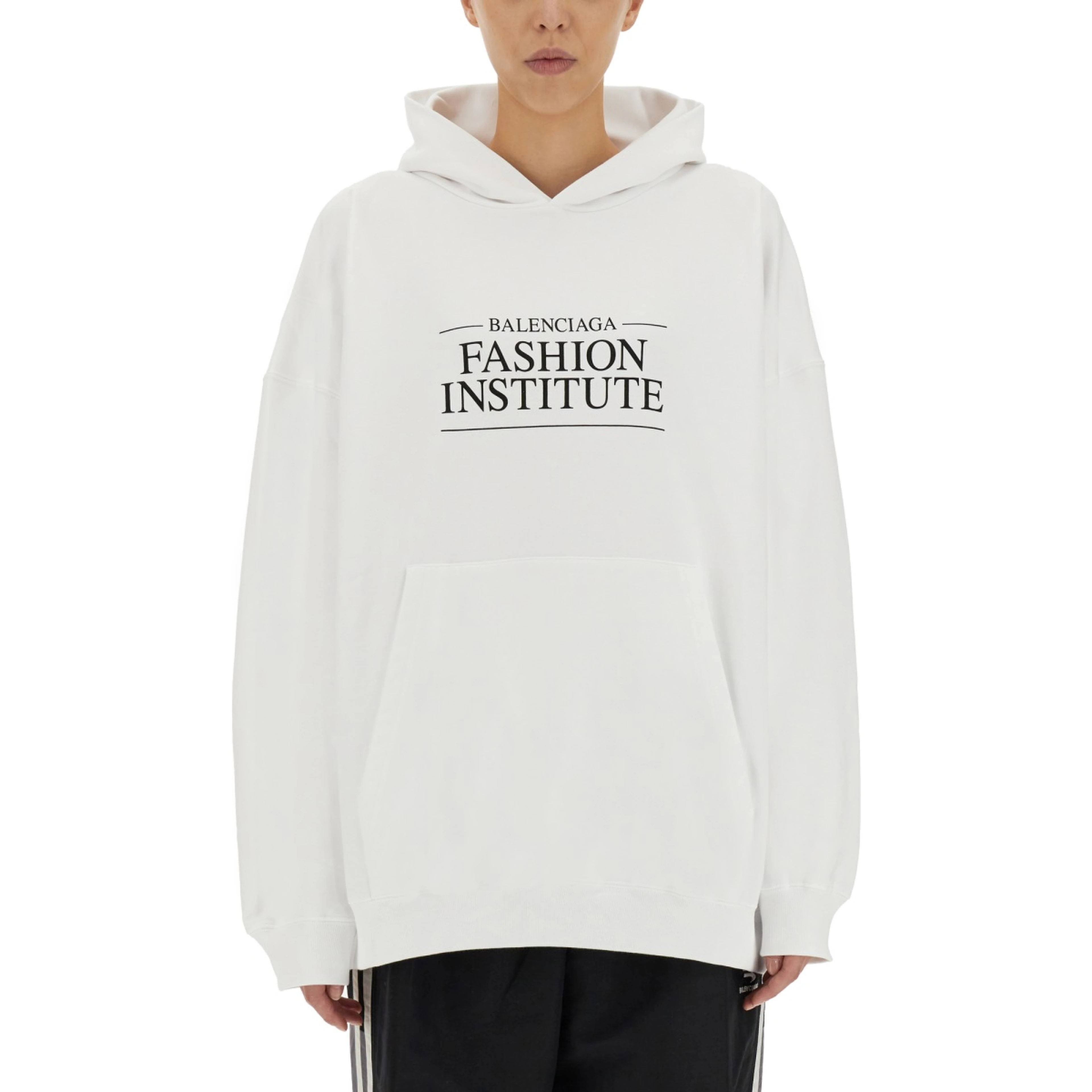 FASHION INSTITUTE LARGE FIT SWEATSHIRT