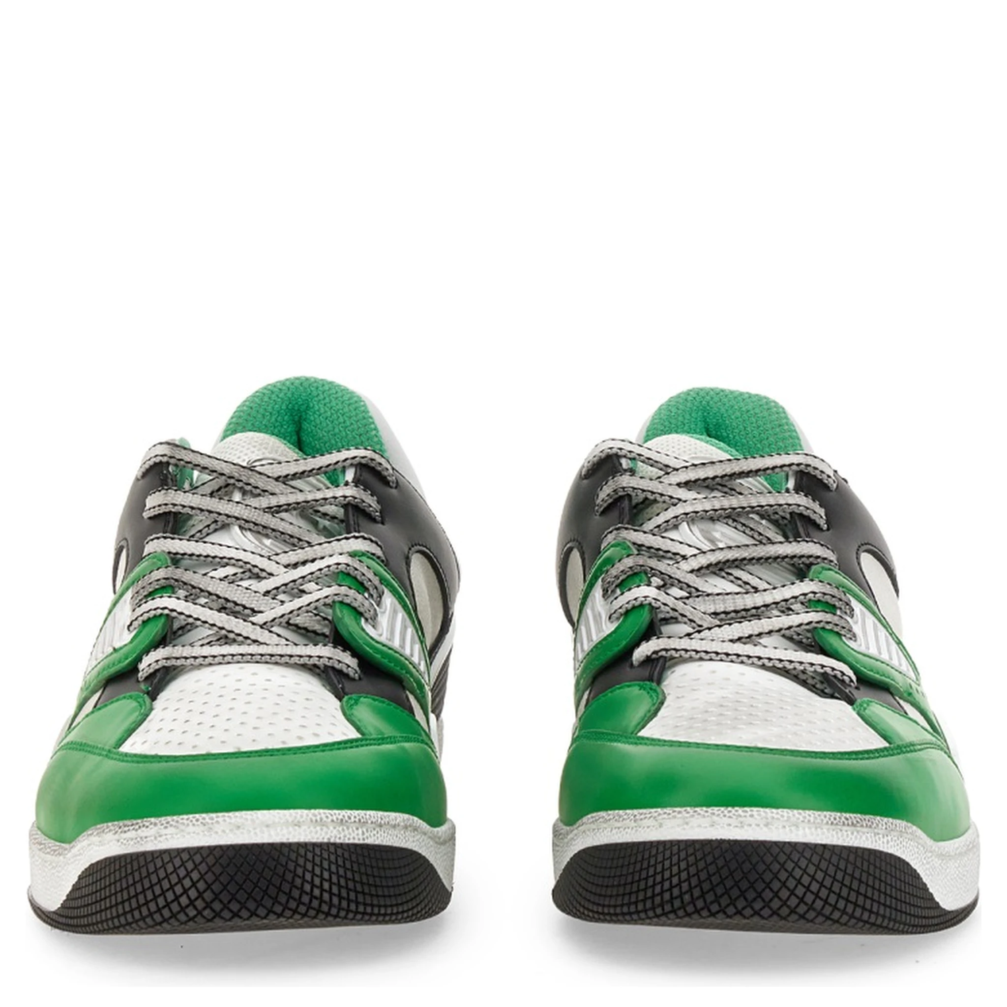 SNEAKER BASKETING