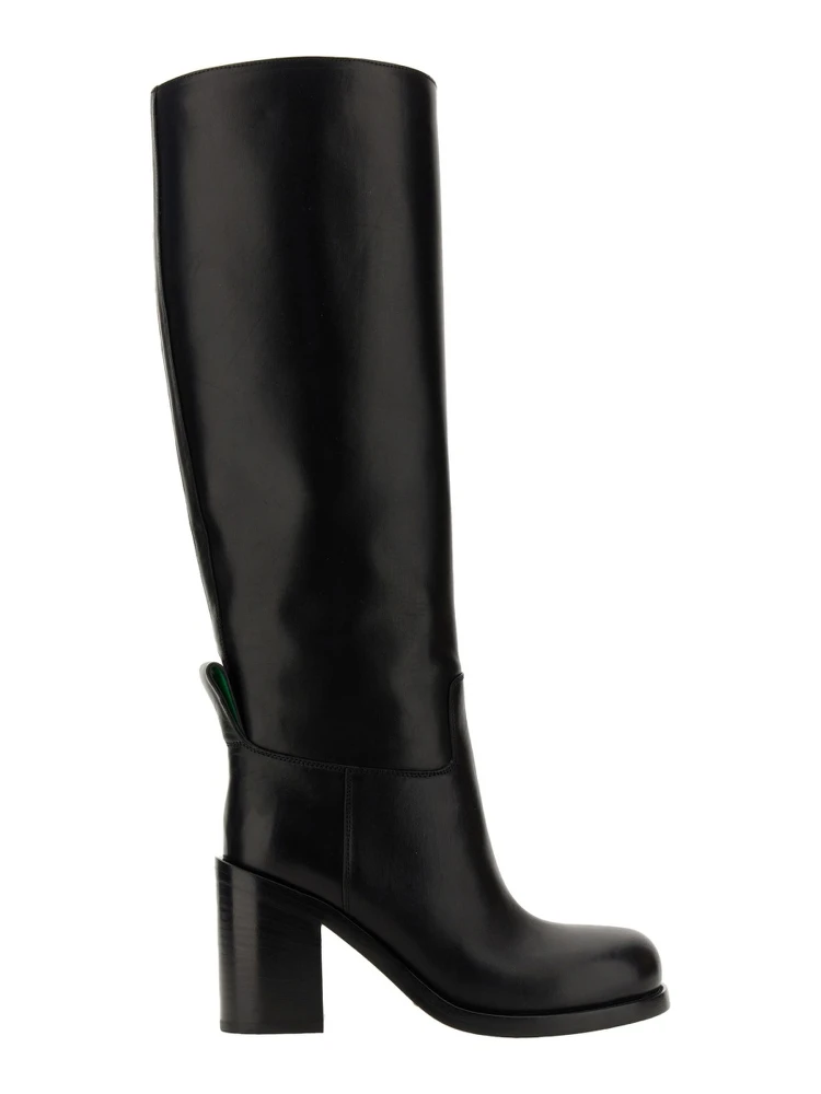 BOOT HORSE