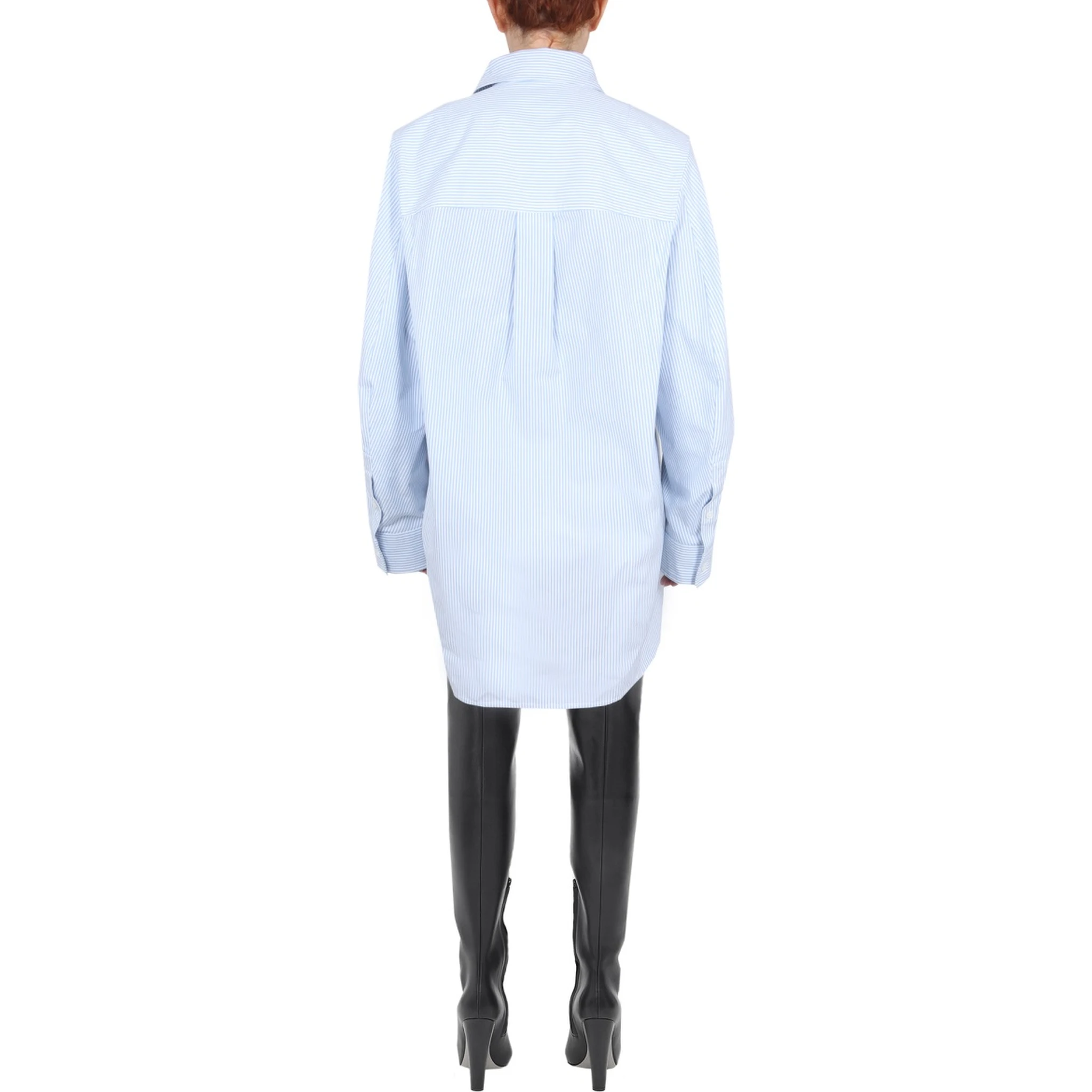 SHIRT WITH CURVED BACK