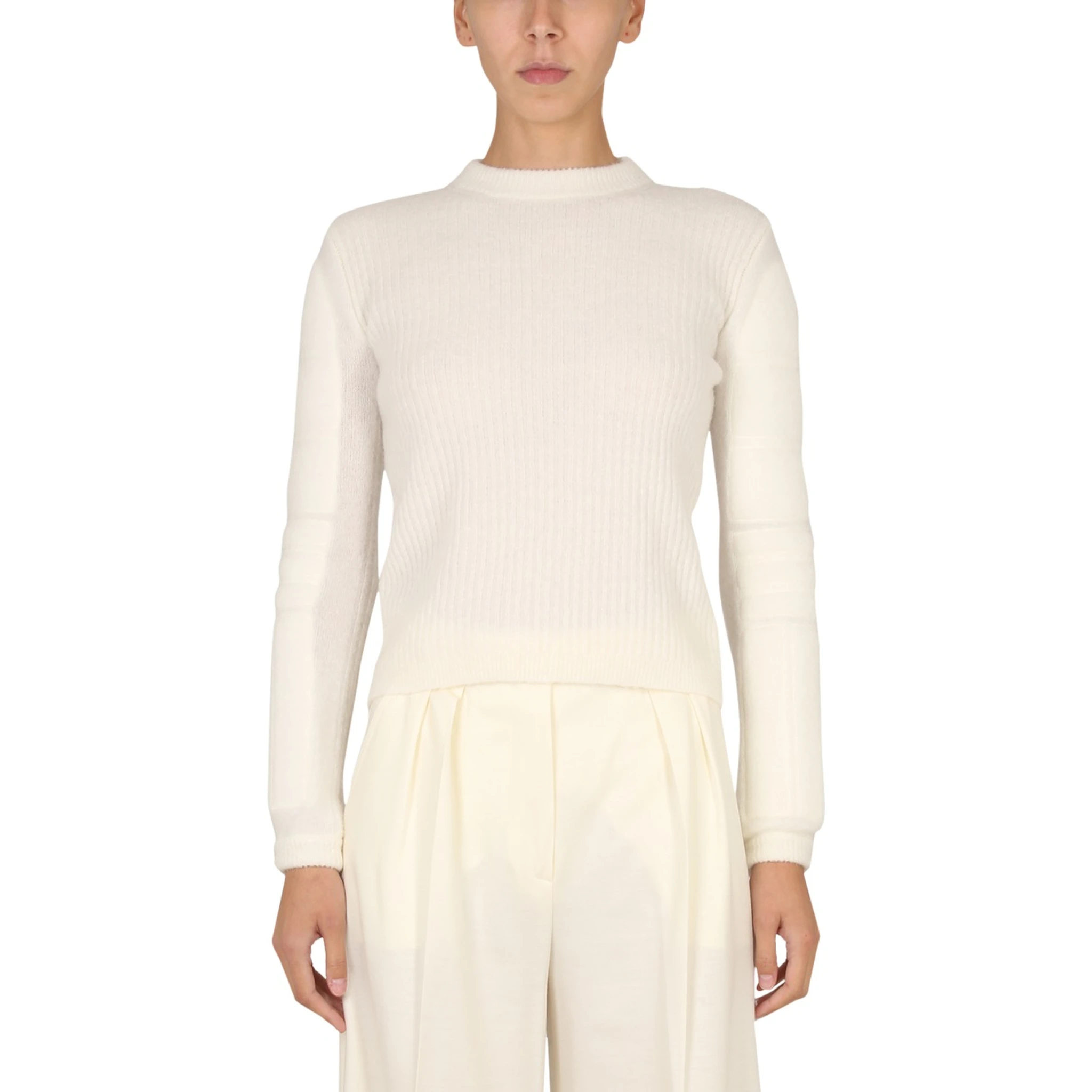 MOHAIR YARN KNIT