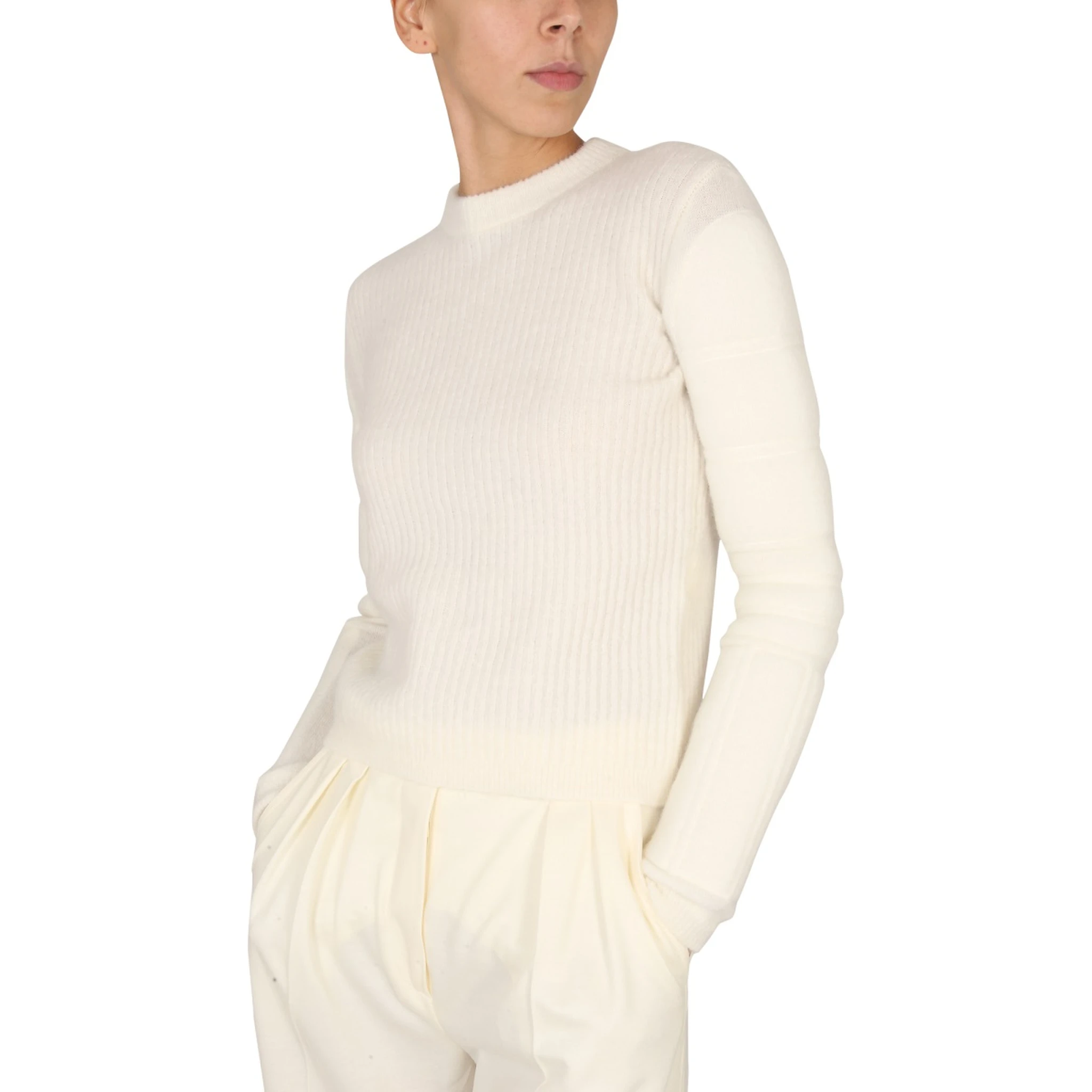 MOHAIR YARN KNIT