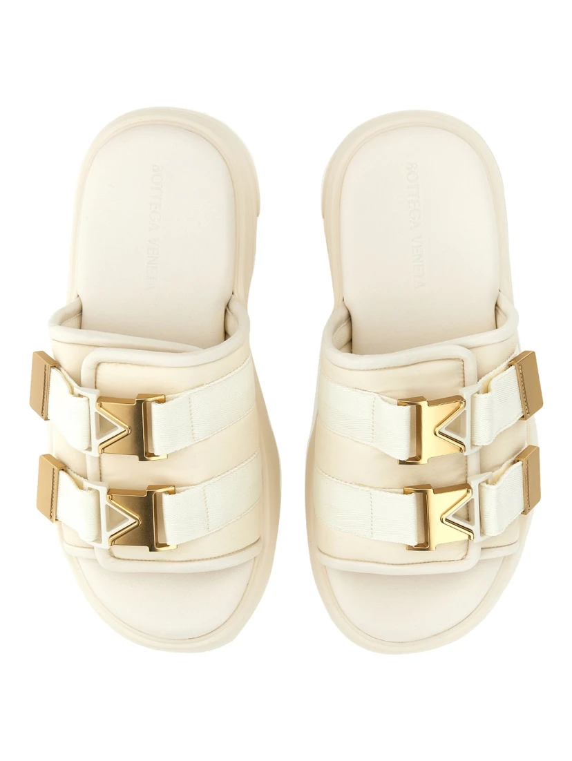 SANDAL FLASH