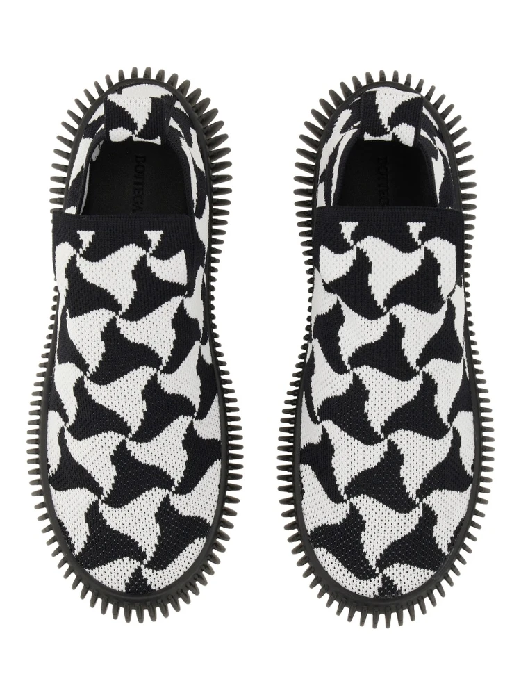 KNIT SLIP-ON SNEAKER alternative
